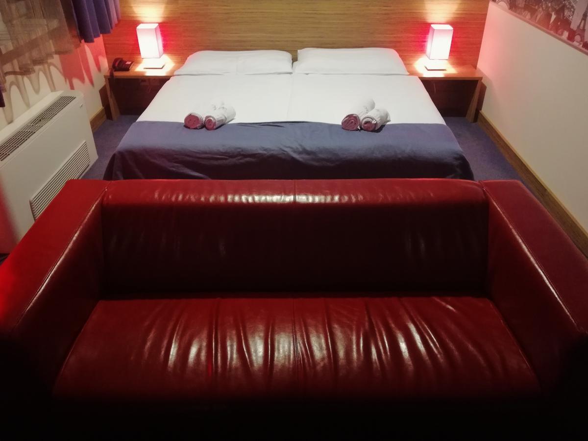 Hotelik コシツェ エクステリア 写真